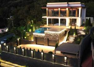 Дом 200м², 2-этажный, участок 6 сот.