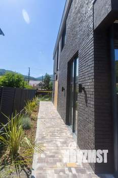 Коттедж 233м², 2-этажный, участок 4 сот.