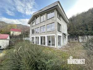 Дом 192м², 3-этажный, участок 7 сот.