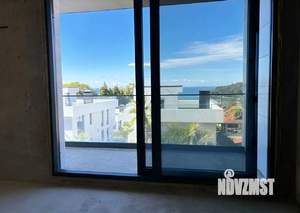 Коттедж 240м², 2-этажный, участок 6 сот.