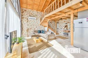 Дом 255м², 2-этажный, участок 7 сот.