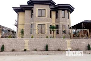 Дом 150м², 2-этажный, участок 4 сот.