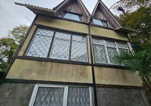 Дом 90м², 3-этажный, участок 6 сот.