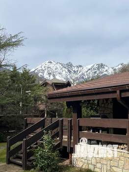 Дом 350м², 2-этажный, участок 15 сот.