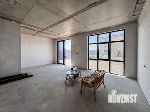 Дом 238м², 3-этажный, участок 6 сот.