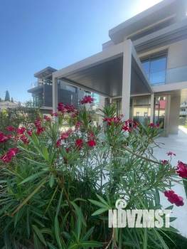 Дом 300м², 3-этажный, участок 6 сот.