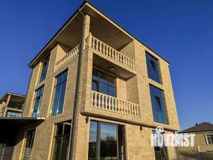 Дом 238м², 3-этажный, участок 6 сот.