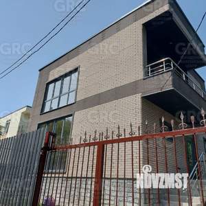 Дом 140м², 3-этажный, участок 6 сот.