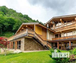 Дом 600м², 2-этажный, участок 30 сот.