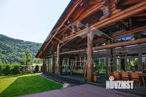 Дом 485м², 3-этажный, участок 8 сот.