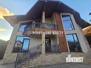 Дом 369м², 3-этажный, участок 6 сот.