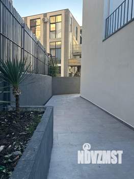 Дом 300м², 3-этажный, участок 5 сот.