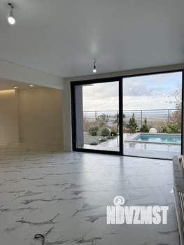 Коттедж 270м², 3-этажный, участок 270 сот.