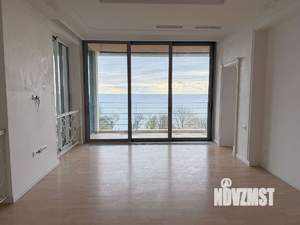 Дом 710м², 5-этажный, участок 8 сот.