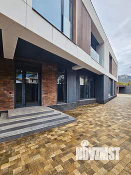 Дом 320м², 2-этажный, участок 4 сот.