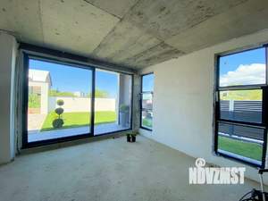 Дом 220м², 2-этажный, участок 6 сот.