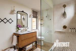 Дом 65м², 2-этажный, участок 3 сот.