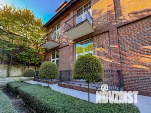 Коттедж 240м², 3-этажный, участок 7 сот.