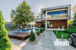 Дом 380м², 2-этажный, участок 8 сот.