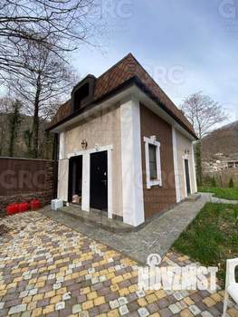 Дом 650м², 3-этажный, участок 10 сот.