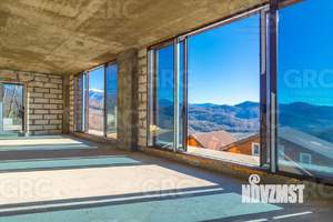 Дом 284м², 2-этажный, участок 5 сот.