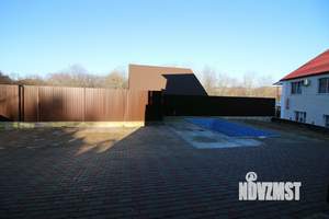 Дом 253м², 3-этажный, участок 4 сот.