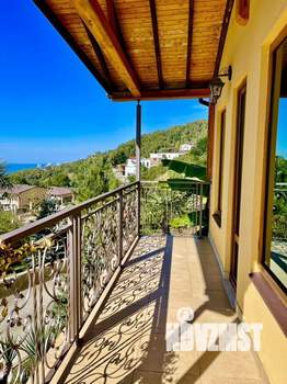 Дом 130м², 2-этажный, участок 60 сот.