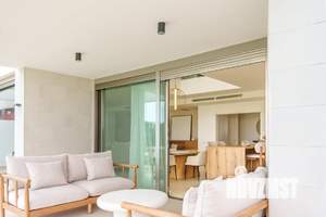 Дом 300м², 2-этажный, участок 8 сот.