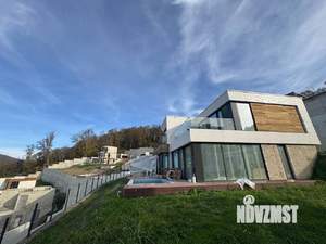 Коттедж 350м², 2-этажный, участок 8 сот.