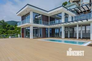 Дом 491м², 3-этажный, участок 8 сот.