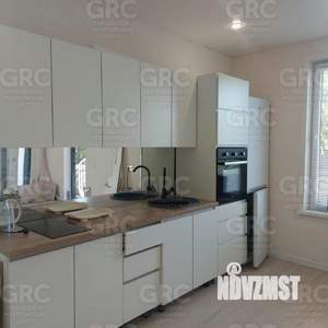 Дом 140м², 3-этажный, участок 6 сот.