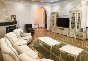 Дом 285м², 3-этажный, участок 6 сот.