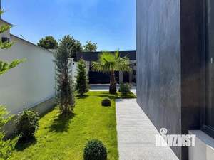 Дом 350м², 3-этажный, участок 7 сот.