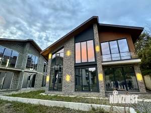 Дом 180м², 2-этажный, участок 4 сот.