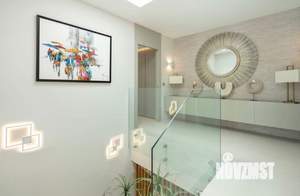 Дом 300м², 2-этажный, участок 8 сот.