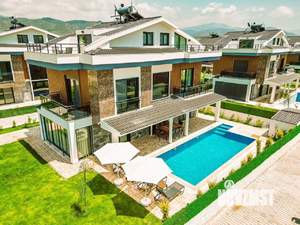 Дом 390м², 3-этажный, участок 3 сот.