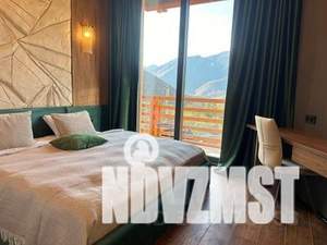 Коттедж 459м², 3-этажный, участок 25 сот.