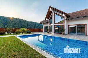 Дом 350м², 2-этажный, участок 12 сот.