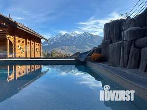 Дом 459м², 3-этажный, участок 8 сот.