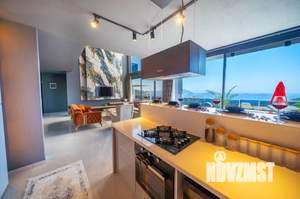 Коттедж 242м², 2-этажный, участок 8 сот.