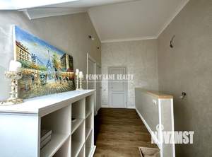 Таунхаус 198м², 3-этажный, участок 3 сот.