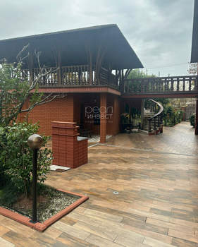 Дом 380м², 3-этажный, участок 11 сот.