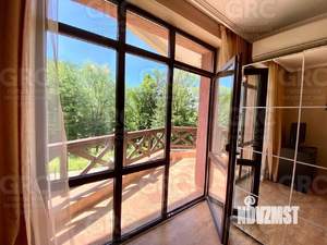 Дом 240м², 3-этажный, участок 7 сот.