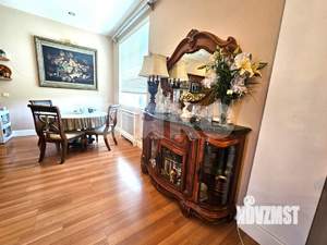 Дом 438м², 3-этажный, участок 6 сот.