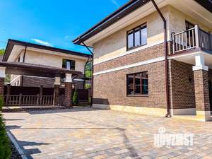 Дом 193м², 2-этажный, участок 6 сот.