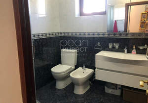 Дом 285м², 3-этажный, участок 6 сот.