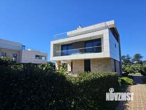 Дом 650м², 3-этажный, участок 9 сот.