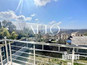 Дом 154м², 2-этажный, участок 4 сот.