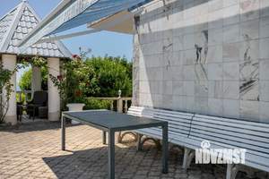 Дом 400м², 3-этажный, участок 20 сот.