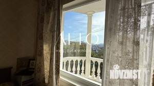 Дом 300м², 3-этажный, участок 10 сот.